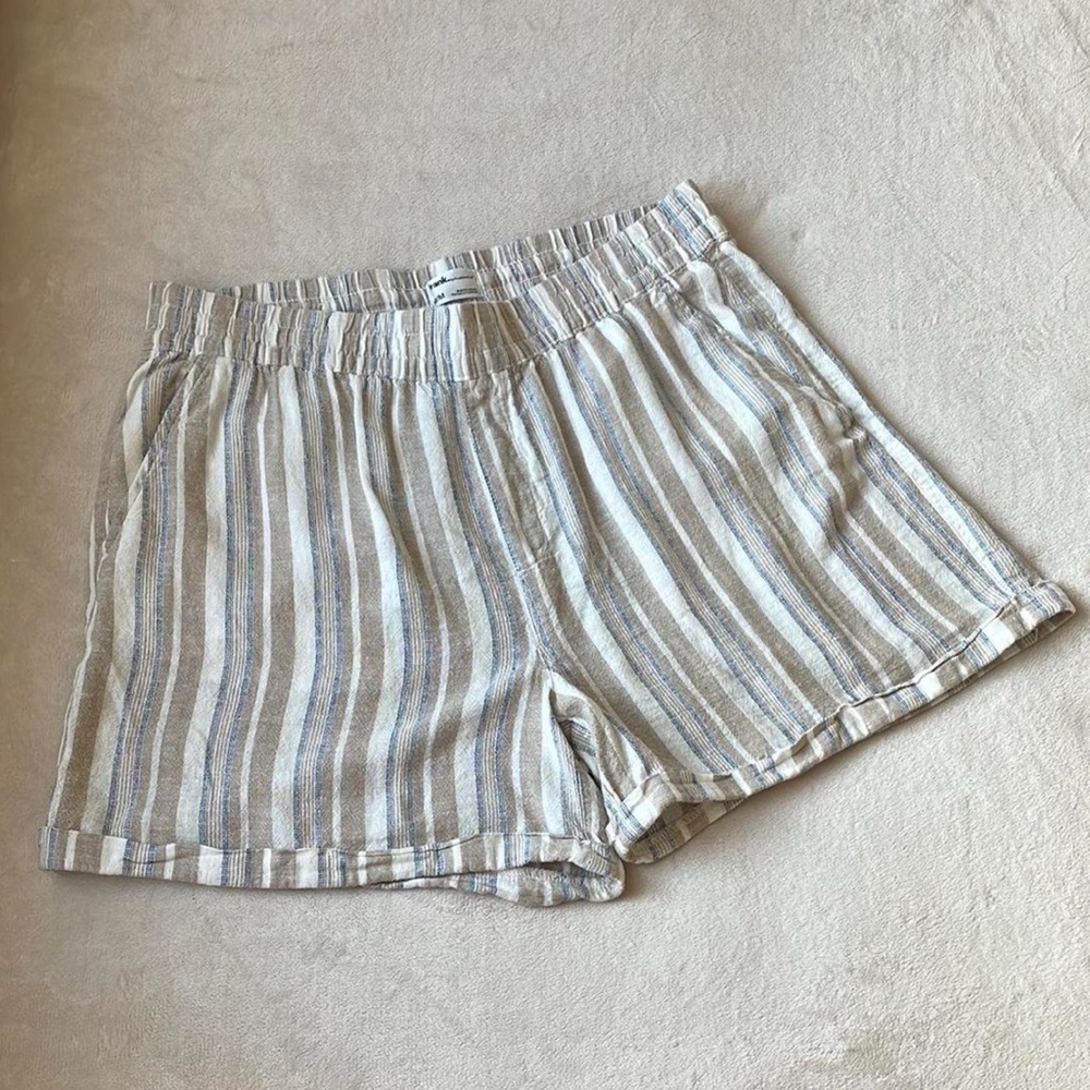 Frank & Oak High Waist Striped Shorts - Cream and Gray